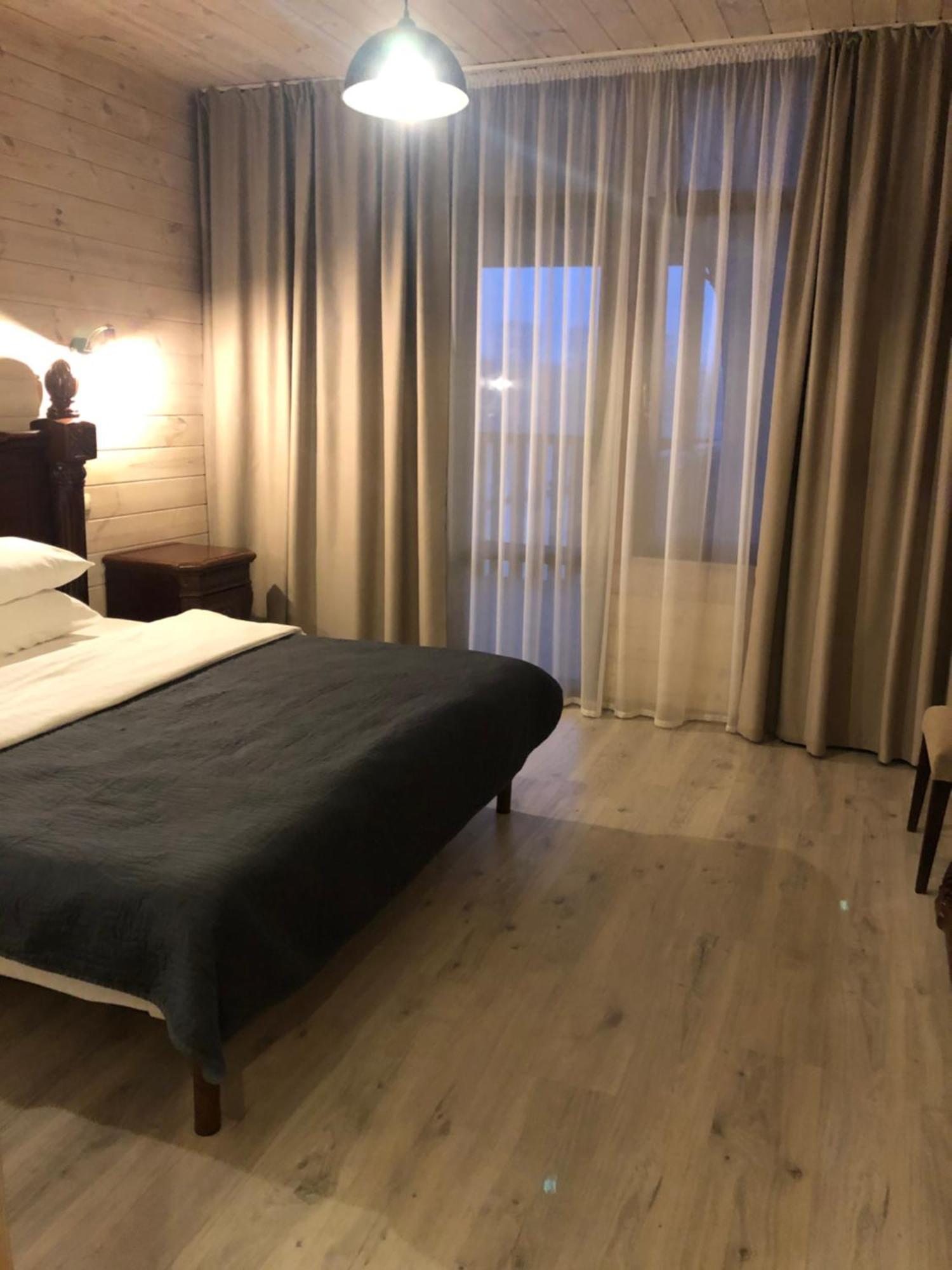Hotel Fregat キエフ エクステリア 写真