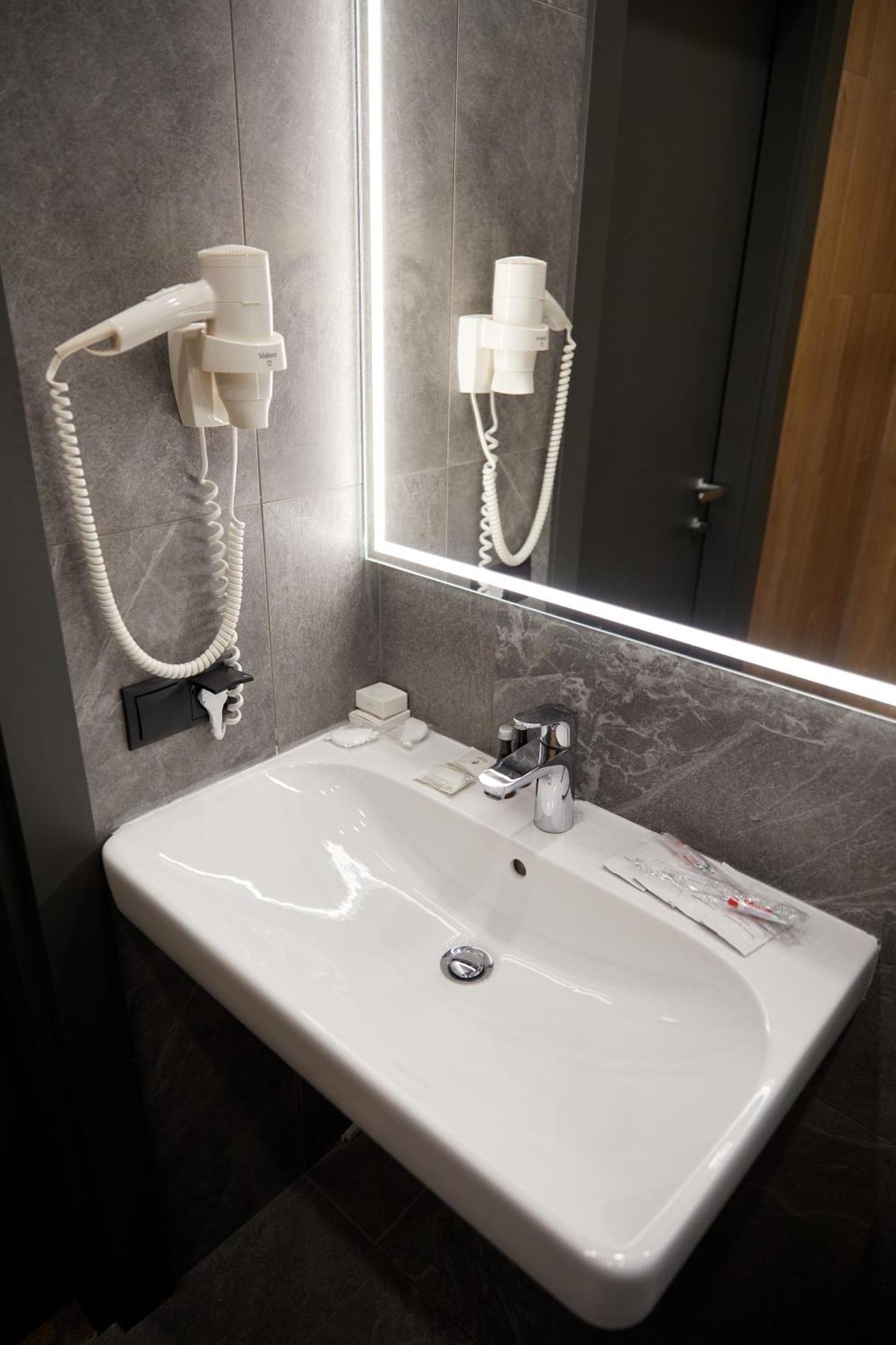 Hotel Fregat キエフ エクステリア 写真